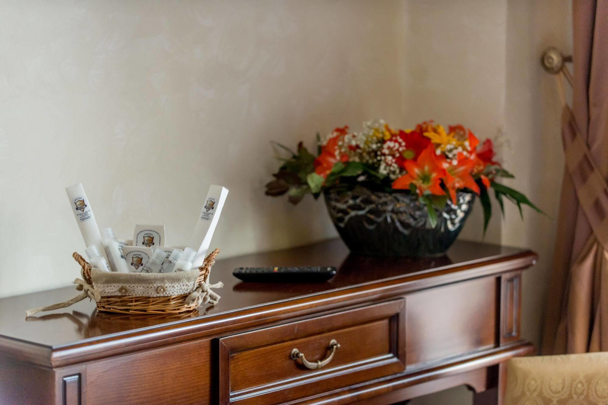 Hotel Rexton Craiova Luaran gambar